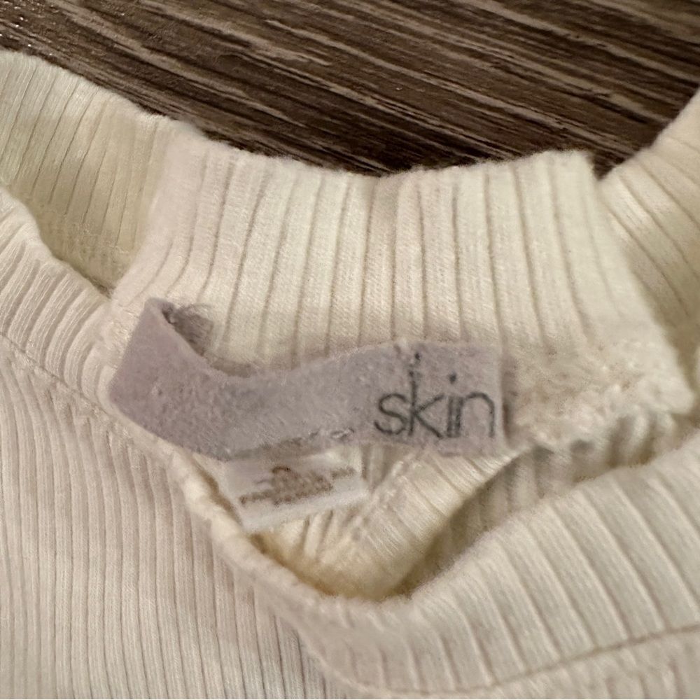 Skin Tee  - Picture 2 of 5